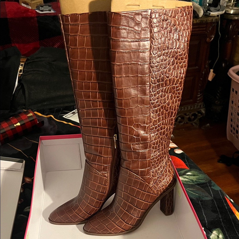 Vince Camuto Dark Brown Croc-Patterned Heeled Boots - Picture 2 of 11